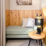 Daniela Hotel