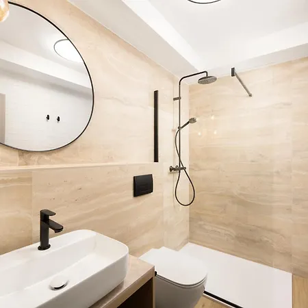 Daniela Hotel 3*