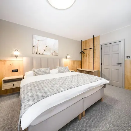 Daniela Hotel 3*